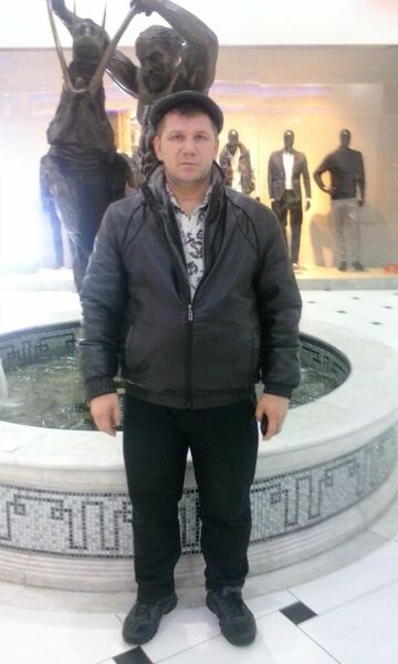   ,   Nik, 48 ,   