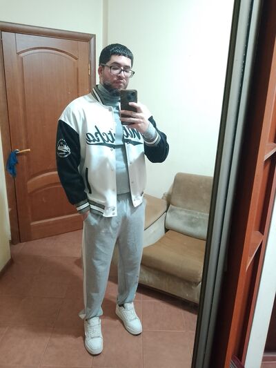  ,   Miguel, 21 ,     , c , 