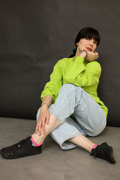  ,   Yulia, 37 ,   ,   , c 