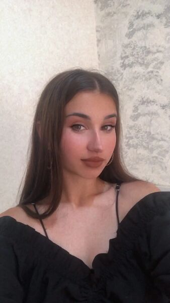  --,   Liza, 20 ,   