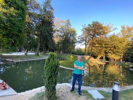  ,   Goga, 56 ,   ,   