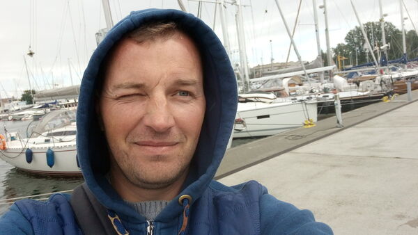  ,   Oleg, 44 ,   ,   , c 