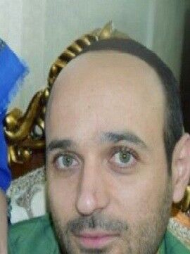  ,   Artur, 48 ,   ,   , c 