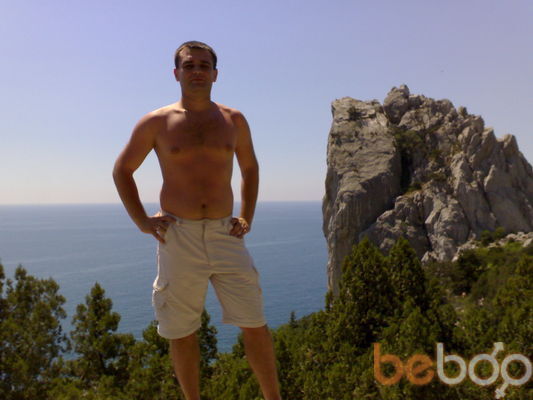  ,   Oleg, 44 ,   