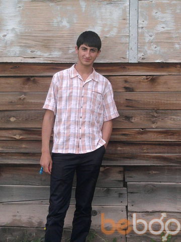  ,   Araqel, 33 ,   