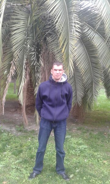  ,   Aleks, 40 ,   