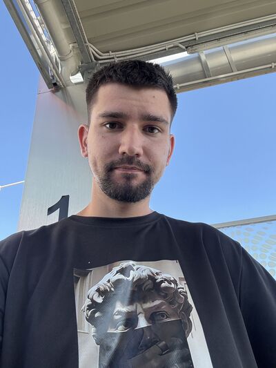  Ely,   Volodymyr, 25 ,  