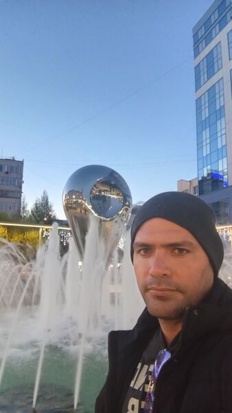  ,   Alejandro, 33 ,   ,   