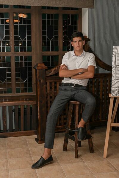  ,   Artyom, 23 ,   ,   