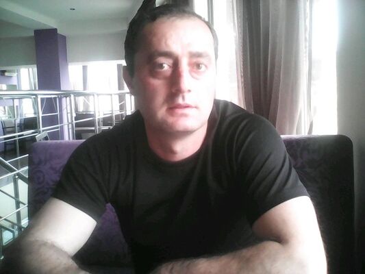  ,   Gocha, 47 ,   
