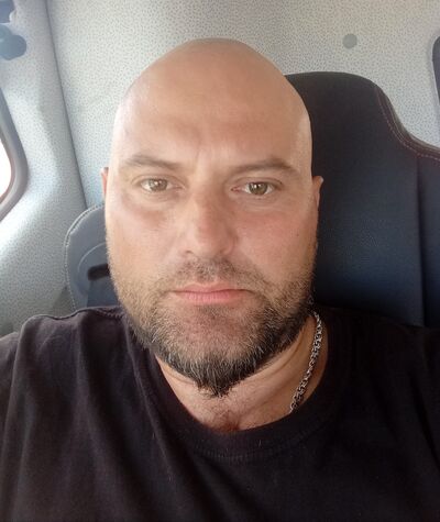  ,   Mixa, 39 ,   ,   