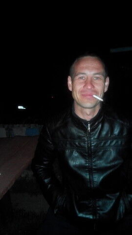  ,   Anton, 39 ,   