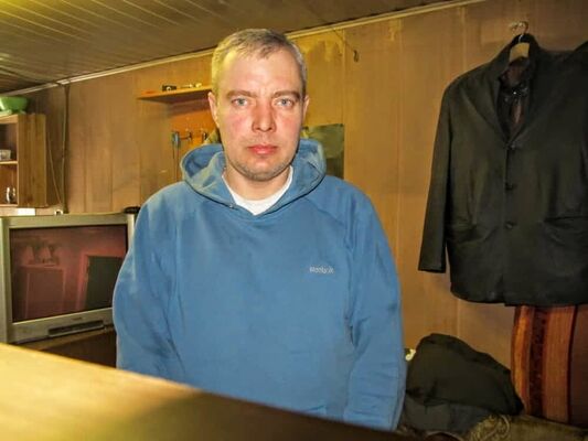  ,   Vladimir, 47 ,   ,   