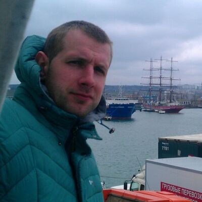  ,   Vlad, 38 ,   