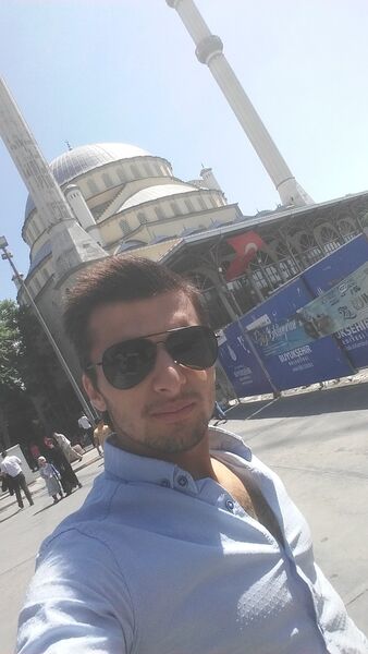  ,   Orxan, 32 ,   
