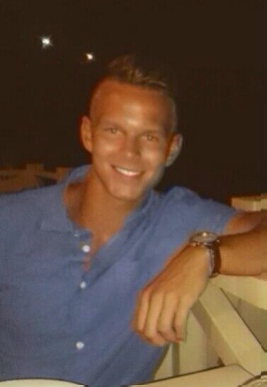  ,   Alex, 44 ,   ,   , c 