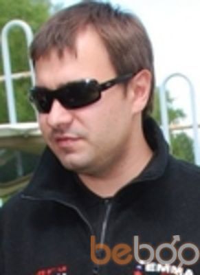  ,   Valentin, 49 ,   
