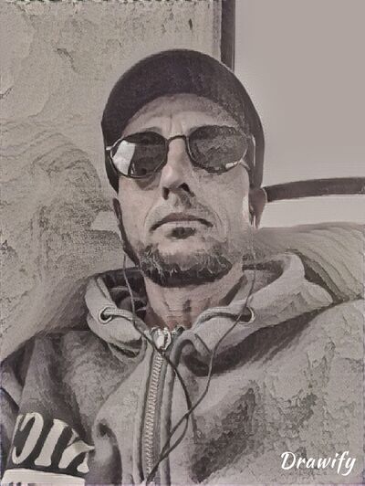  ,   Hassan, 44 ,   ,   