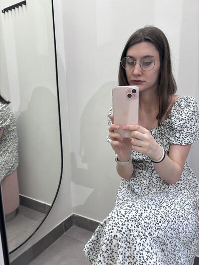  -,   , 21 ,   