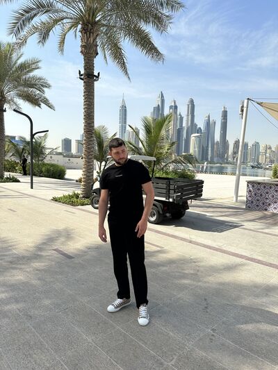  ,   Tim, 29 ,   ,   