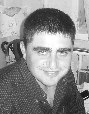  ,   Vadim, 38 ,   