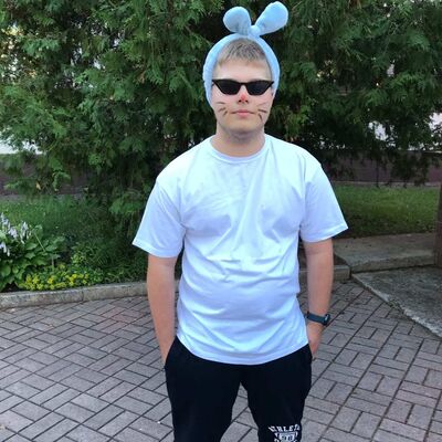  ,   Pavel, 20 ,   ,   