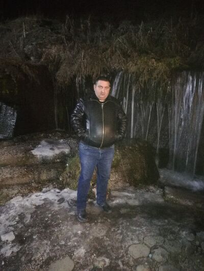 ,   Armen, 43 ,   ,   , c 