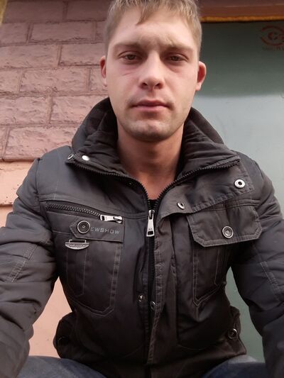  ,   Sergei, 31 ,   ,   , c 