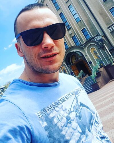  ,   Timyr, 37 ,   c 