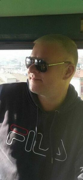  Abbots Langley,   , 46 ,     , c 