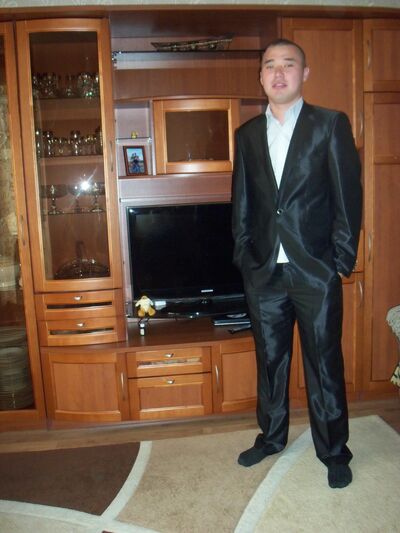  ,   Danik, 35 ,   ,   , c 