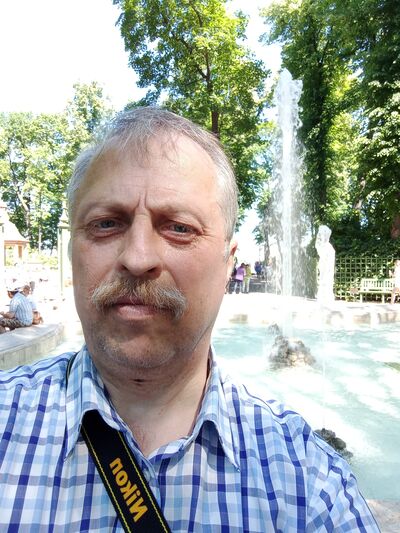  -,   , 52 ,  