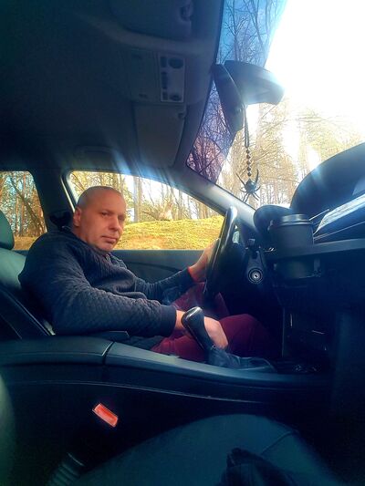  ,   Piotr, 45 ,  