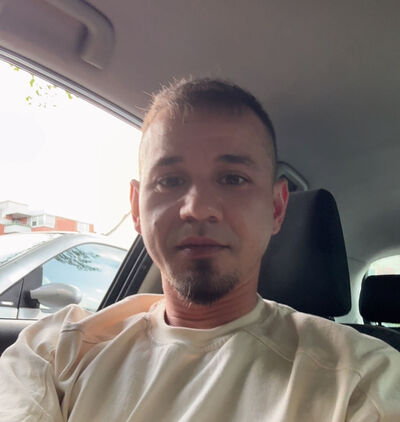  Kassel,   Damian, 36 ,   ,   , c 