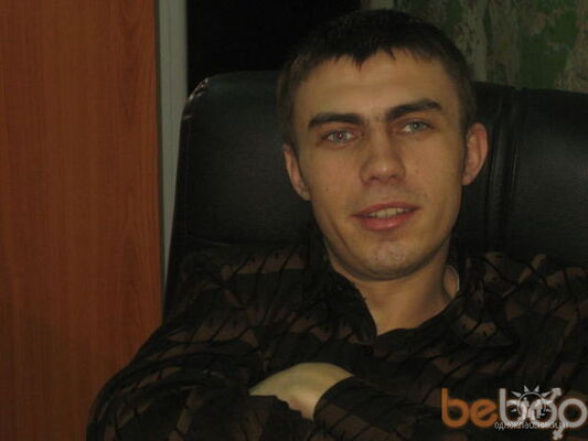  ,   Alex, 39 ,   