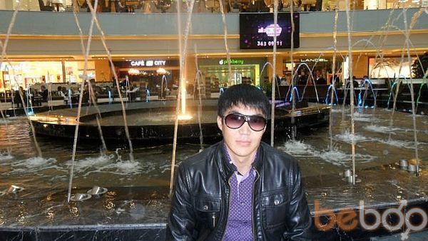  3741019  Tim, 40 ,    -