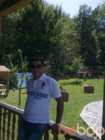  ,   Parviz, 42 ,     , c 