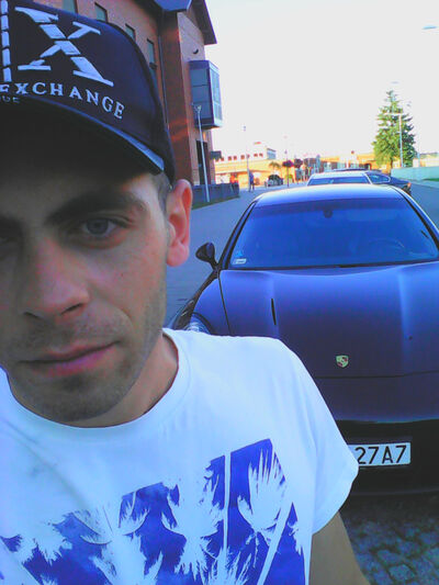  ,   Black Instan, 31 ,  