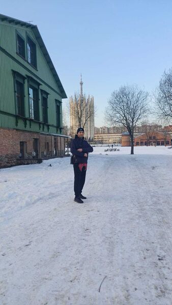  ,   Andrey, 42 ,   ,   