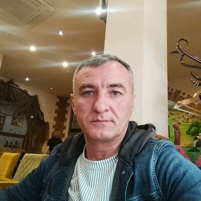  ,   Xalid, 44 ,   ,   