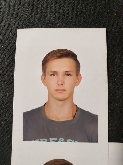  ,   Artem, 30 ,  