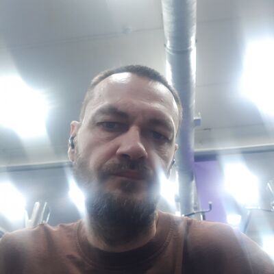  ,   Oleg, 47 ,   ,   