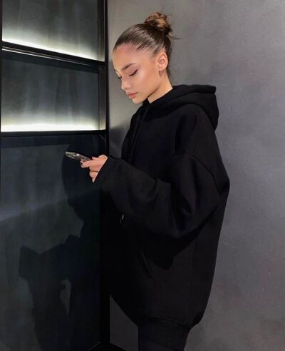  ,   Kira, 23 ,   ,   