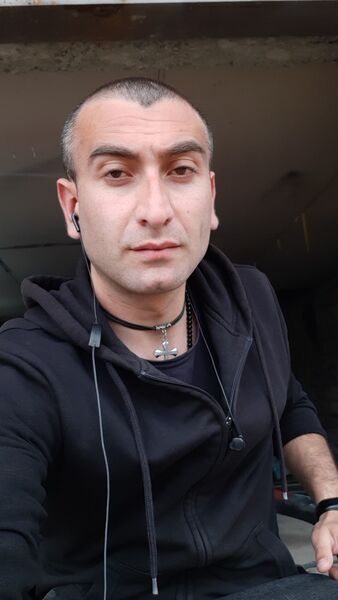  ,   Saba, 37 ,   