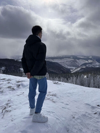  ,   Anton, 21 ,   ,   