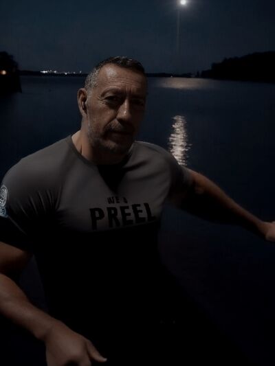  ,   Bobby, 46 ,   ,   , c 