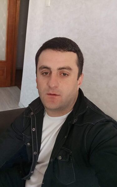  ,   Gio, 41 ,   ,   