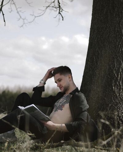  ,   Maksim, 26 ,   ,   , 
