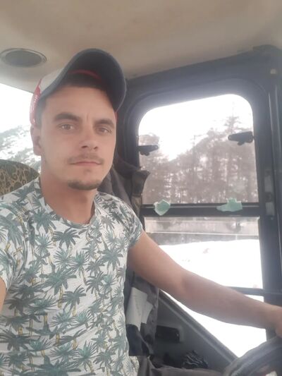  ,   Alexander, 29 ,   , 