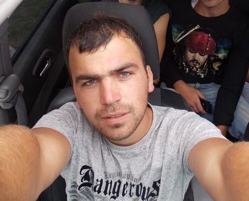  ,   Xvicha, 35 ,   